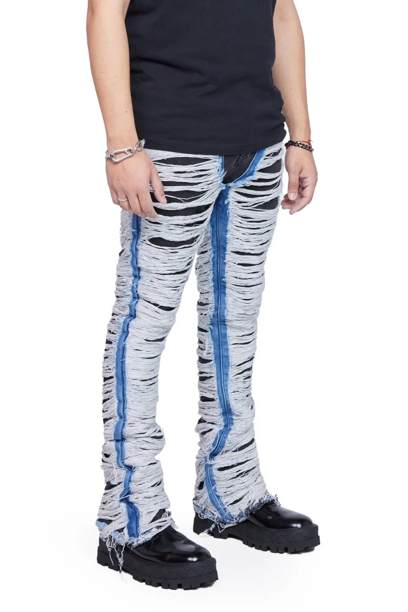 "RAVAGED" STACKED FLARE JEAN BLACK BLUE - Image 4