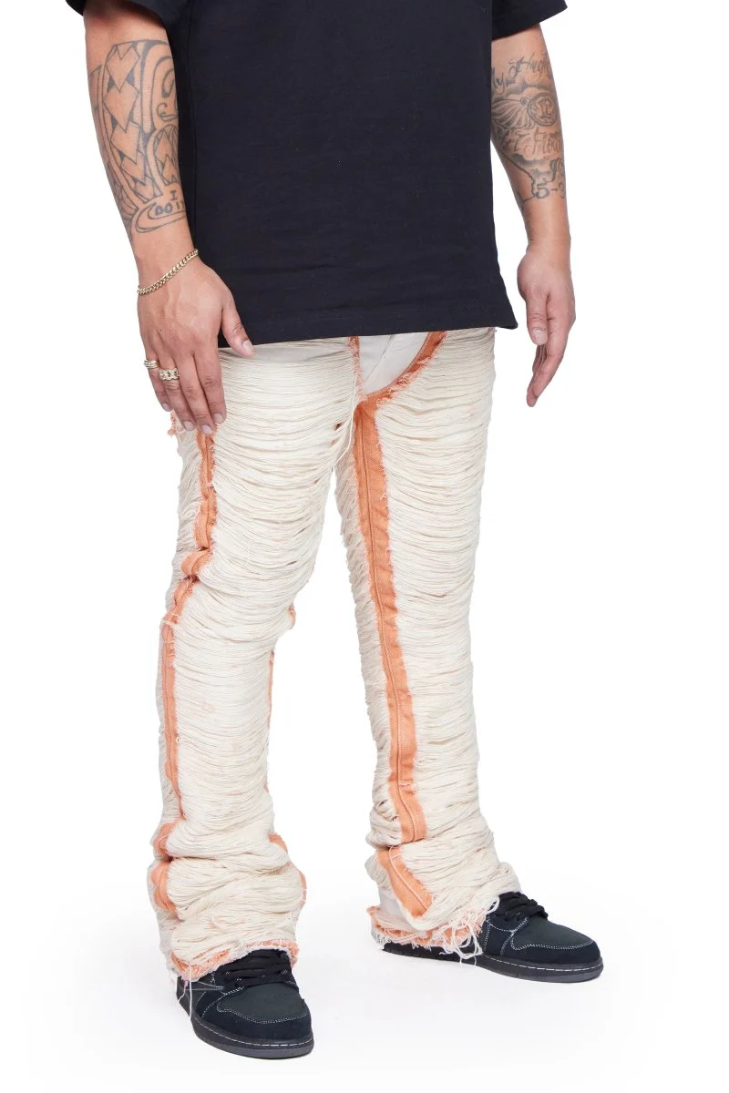 "RAVAGED" STACKED FLARE JEAN OFF-WHITE - Image 4