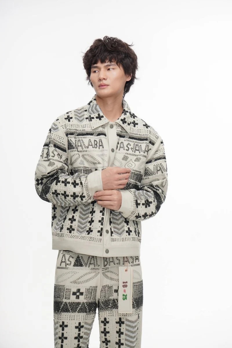 Time White Multi Hand Beaded Jacket - Image 5